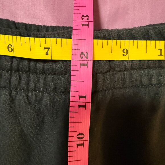 Bad Bunny sweatpants YHLQMDLG Yo Hago Lo Que Me Da La Gana FOL size Large (READ) - Picture 7 of 15